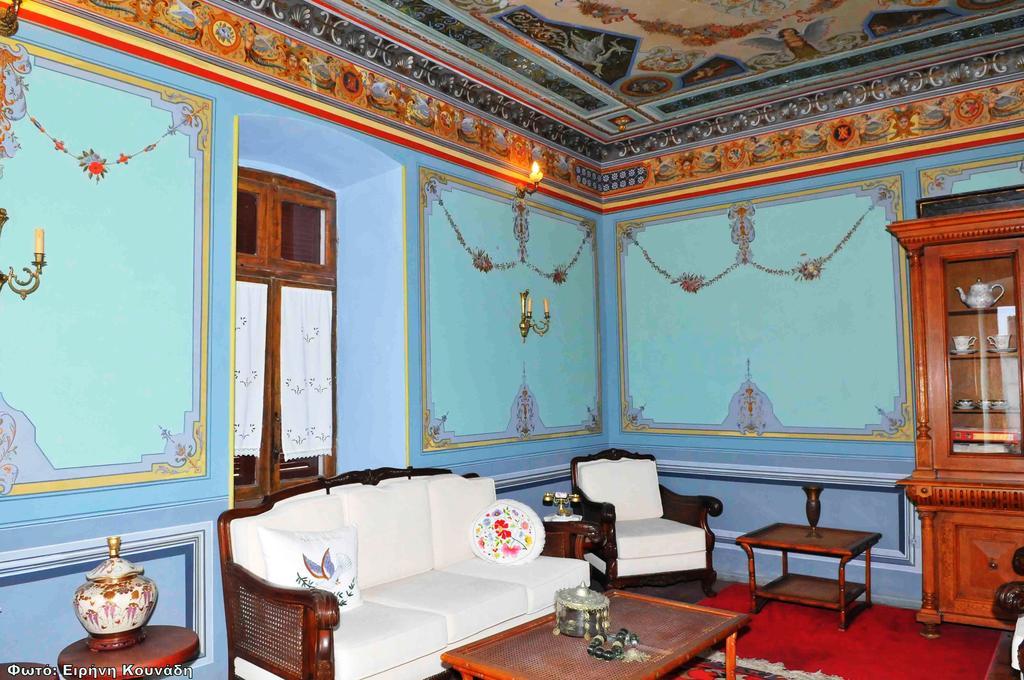 Appartement Aeginitiko Archontiko à Aegina Extérieur photo